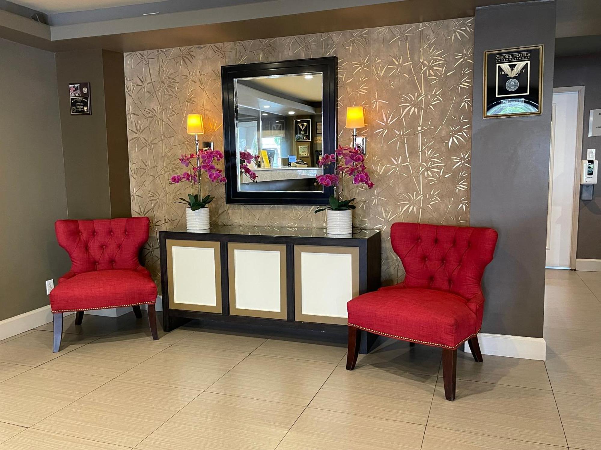 Quality Inn Ontario Airport Convention Center Екстериор снимка
