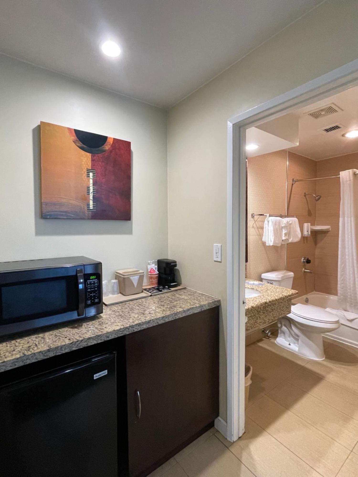 Quality Inn Ontario Airport Convention Center Стая снимка