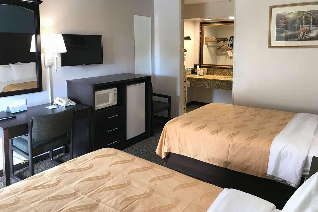 Quality Inn Ontario Airport Convention Center Стая снимка